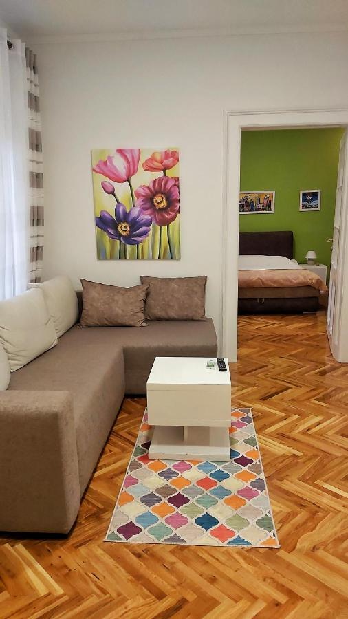 Ignim 2 Apartment 수보티차 외부 사진