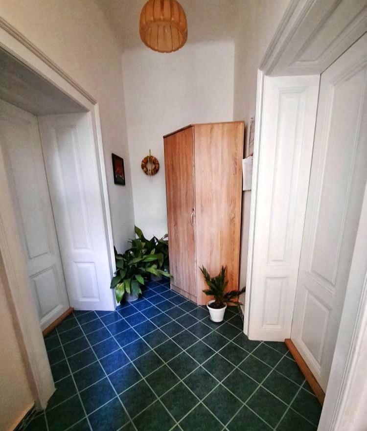 Ignim 2 Apartment 수보티차 외부 사진