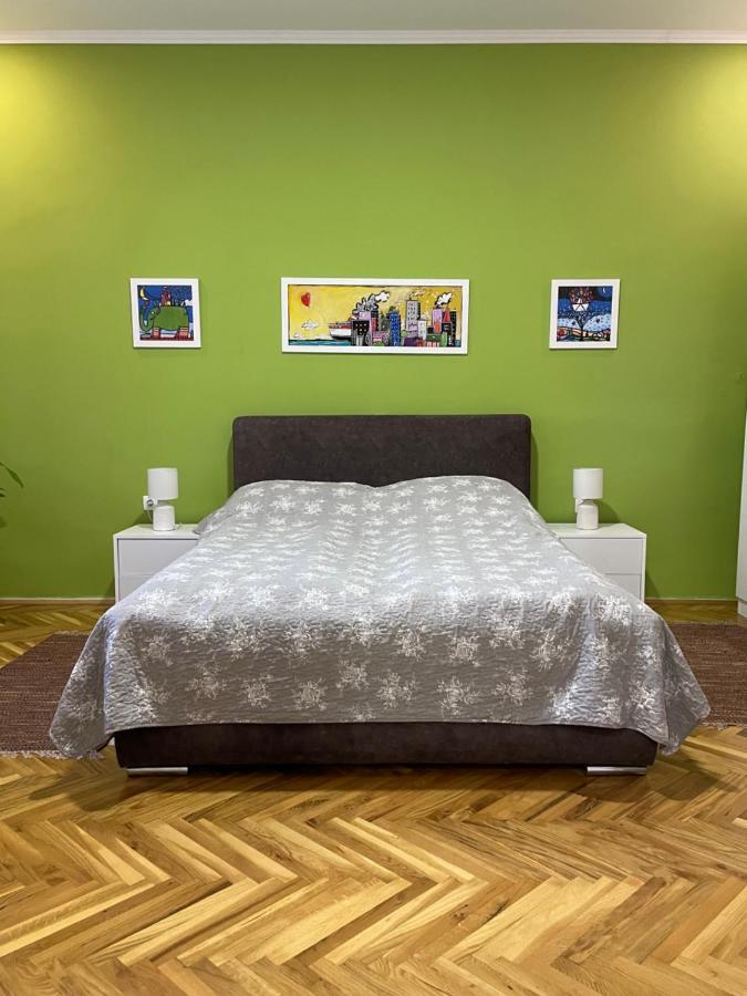 Ignim 2 Apartment 수보티차 외부 사진
