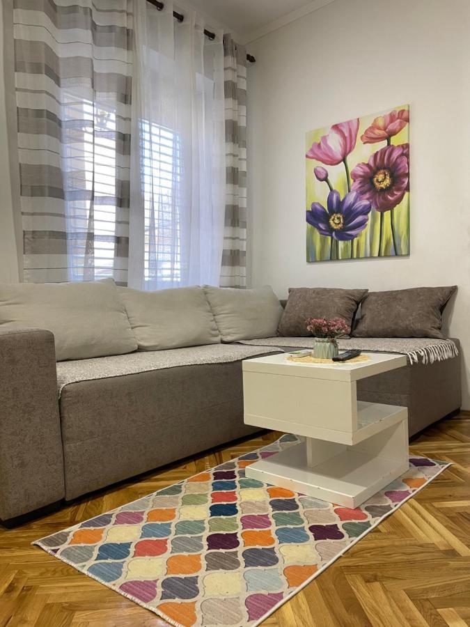 Ignim 2 Apartment 수보티차 외부 사진
